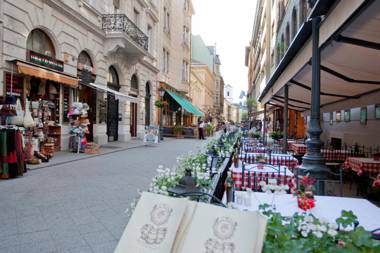 Great Market Hall Apartment