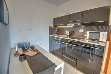 Downtown Luxury Apartment