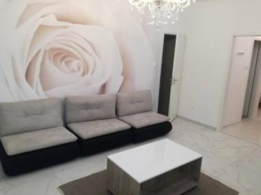 Synagogue Gozsdu Private Apartments