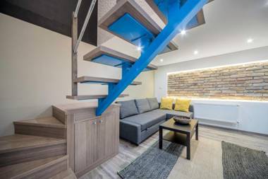 Akacfa 2 bedroom center apartment