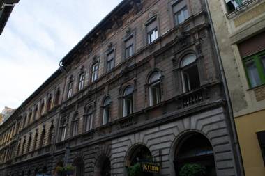 Kazinczy At Szimpla Apartment