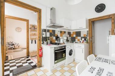 Kazinczy 10 Apartment