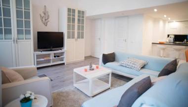 Great Trees Apartment