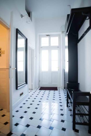 Splendid Trees Apartment