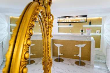 Sinagoga JACUZZI SUITE