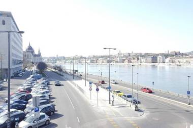 New high quality apartment in the city center