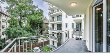 Nova City Aparthotel