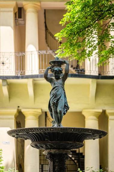 Liszt Designer 2Bedroom Center Apartment