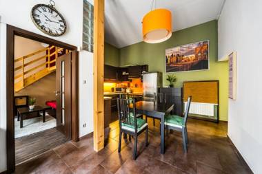 Oktogon 4 Entire Aircon Apartment