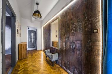 DOHÁNY 1 2 BEDROOM APARTMENT AT GREAT SYNAGOGUE