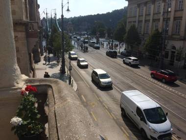 Zen Hostel by Central Market