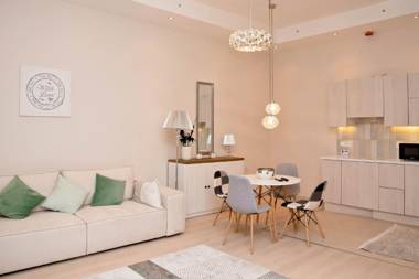 Kalvin Square River Side Danube