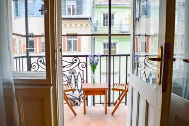 Black Sheep Budapest Hostel&Apart