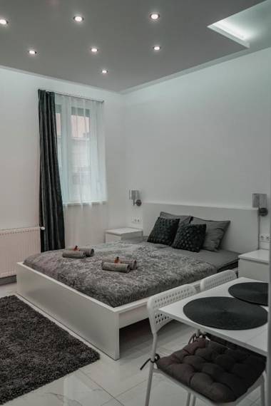 Luxury Pearl Residence