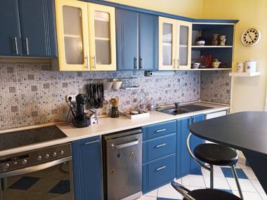 Opera Home Apartment