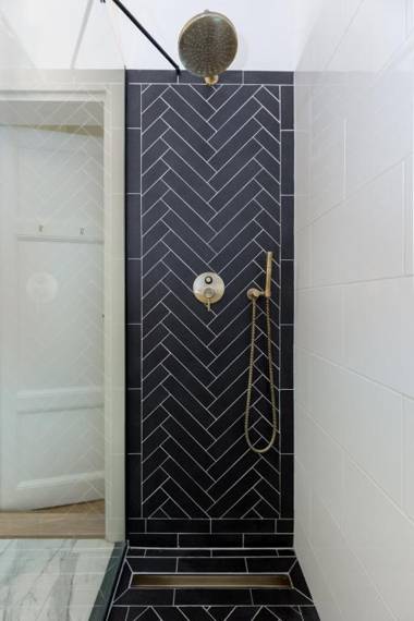 Style & Harmony in The Absolute Center of Budapest