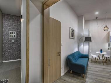 Glam Downtown Apartments