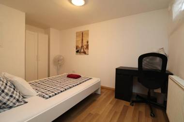 New Guest House A in Kiraly Street 106