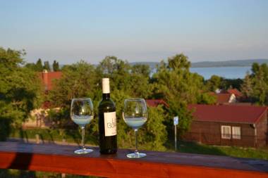 Aranymandula apartmanok