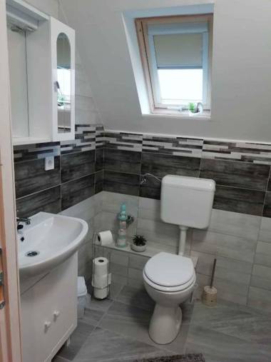 Holiday home in Balatonkeresztur 41050