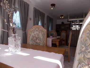 Éden Villa Családi Apartmanház