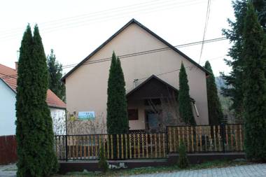 Jászay vendégház Parádsasvár