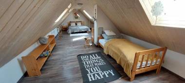 Hollófészek Vendégház