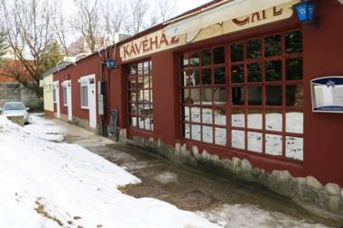 Pálma Apartmanok szálláshely Százhalombatta 6a