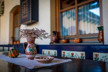 Sárosdi Pince és Panzió