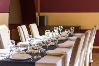 Hangya Panzió és Étterem