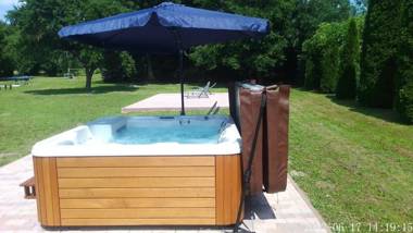 Almafás Apartmanház Őrség