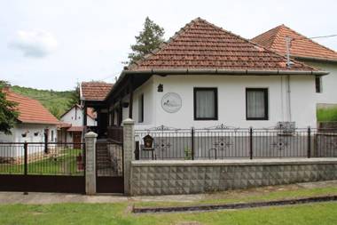 Korkóstoló Vendégházak