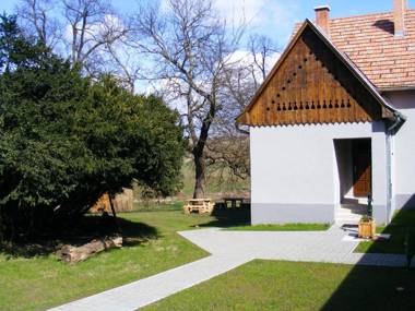 Kétbodonyi Apartments