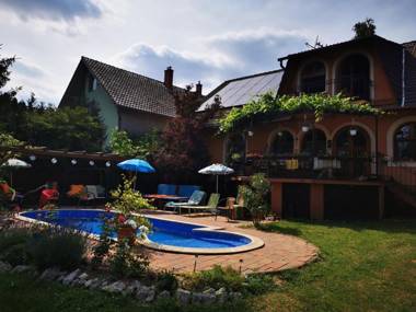 Katica Vendégház - Szobák - Somogyvár