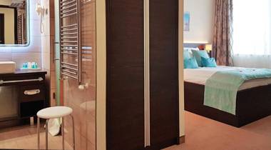 Hotel Czinege & Étterem