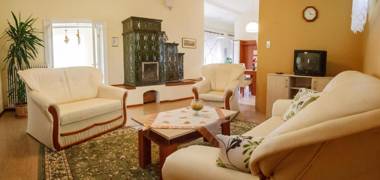 Varázsfészek Vendégház