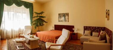 Varázsfészek Vendégház