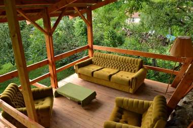 Almásliget Vendégház