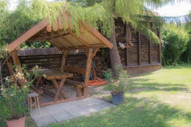 Cicahegy Vendégház