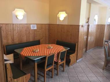 Kék Lagúna Panzió