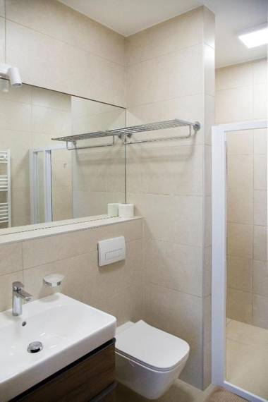 GLASHÜTTE Kisújbánya Vadászház