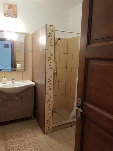 Hegyalja Vendégház