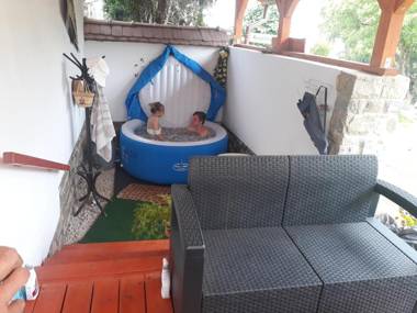 Aranyvölgy Vendégház