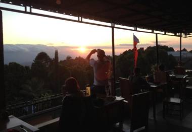 KARANG SARI Guesthouse