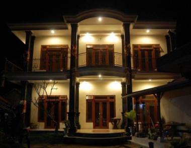 Aditya Homestay