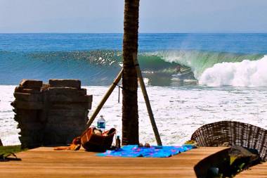 Hotel Komune and Beach Club Bali