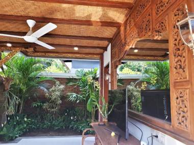 The Calmtree Bungalows