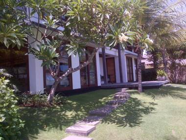 Villa Bukit Segara