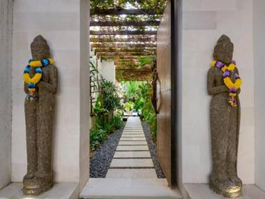 Echo Beach Townhouses