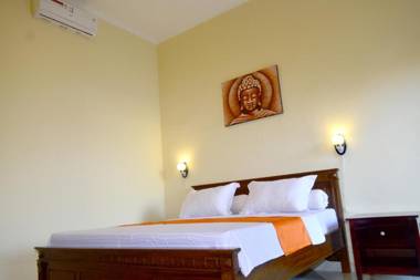 Villa Romy and Bungalows